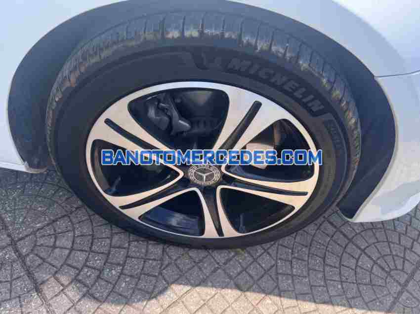 Cần bán xe Mercedes Benz E class E250 sx 2018